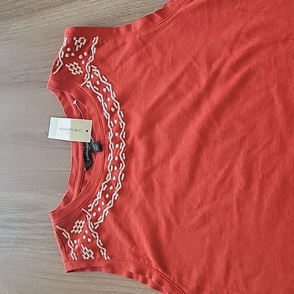 NEW Banana Republic tank top - Picture 2 of 7